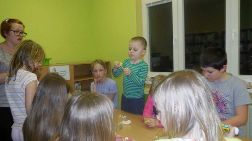 Noc s Andersenem v knihovně - 7.4.2017